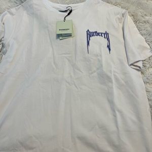 Burberry tshirt